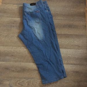 Kenneth Lopez Capris 20